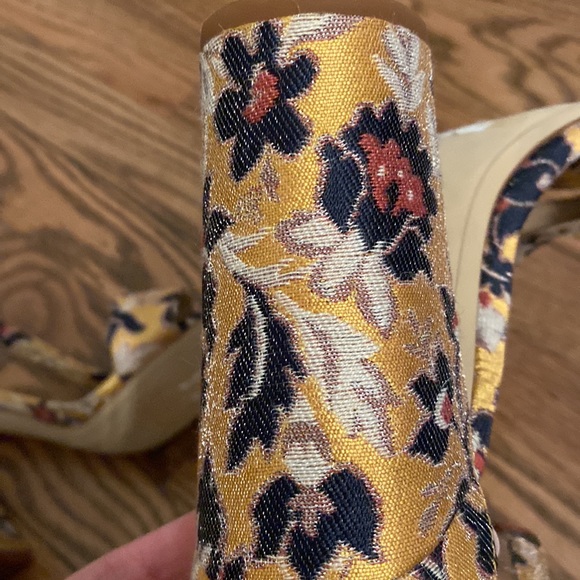 NEW sam edelman yaro heel - Picture 5 of 5